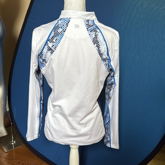 Tail White and Blue quarter zip  Long Sleeve Tee size medium - Picture 6 of 12
